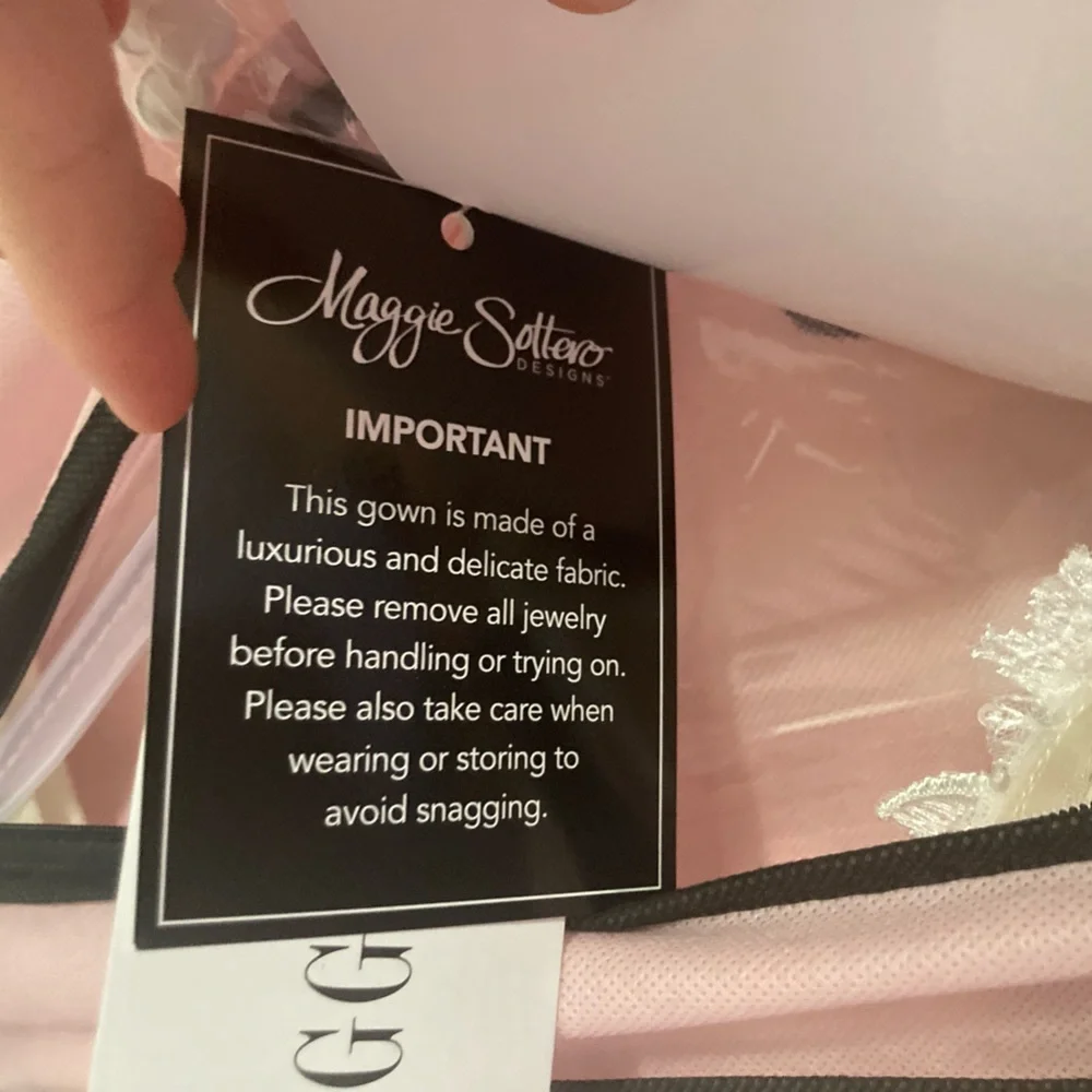MAGGIE SOTTERO FAIRCHILD DRESS NO SLEEVES - Picture 9 of 9